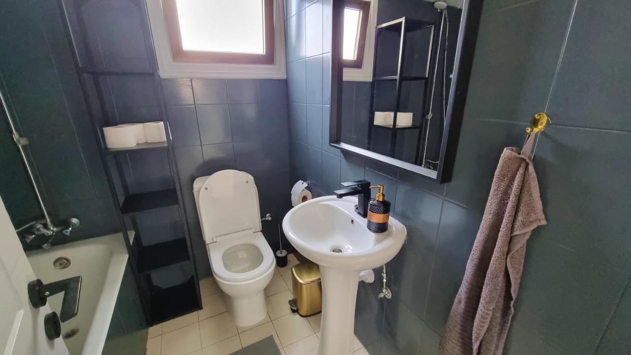 Cozy Beach Apt / 100 Mbit+ Netflix / Near Airport Lárnaca Exterior foto